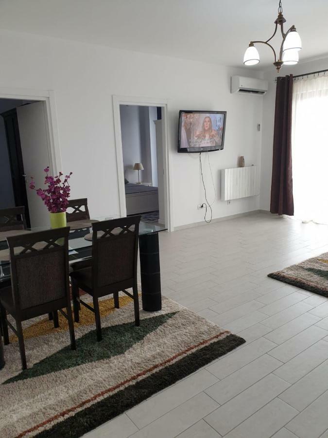 Sea Breeze Apartments Mamaia Nord De Silva Εξωτερικό φωτογραφία